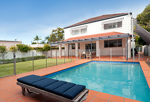 廣州澳星出國(guó)助龍小姐找到真愛(ài)